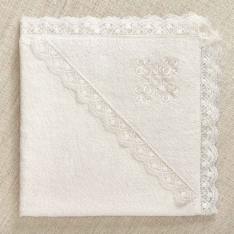 Махровая пеленка-крыжма с молочным кружевом фото 1