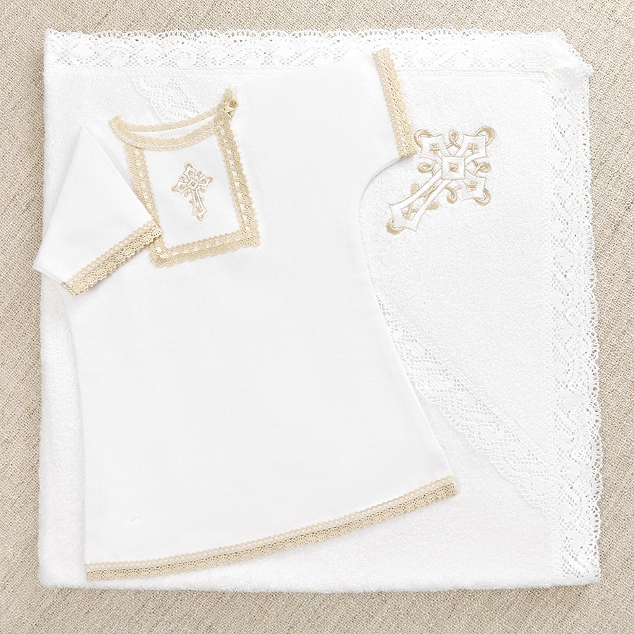 Полотенце с кружевом для крещения "Перышко" фото 5