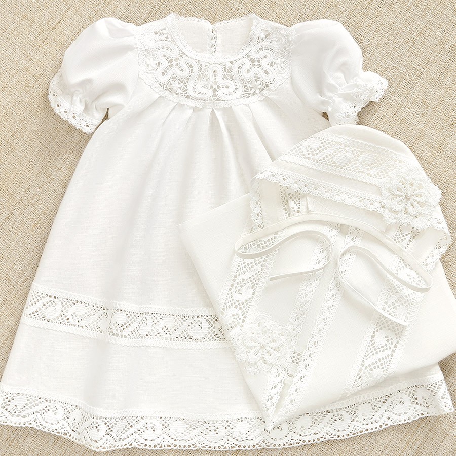 Крестильный комплект "Катерина" для девочки с пеленкой фото 5