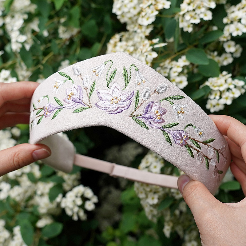 Кокошник с вышивкой в ассортименте фото 5