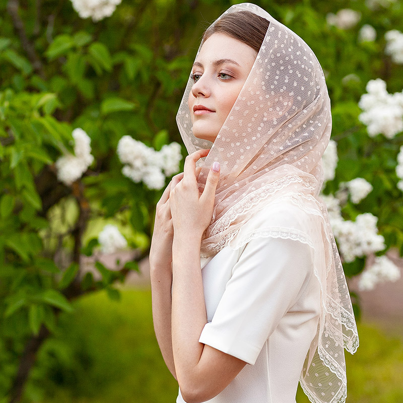 Платок из фатина "Аленушка" фото 6