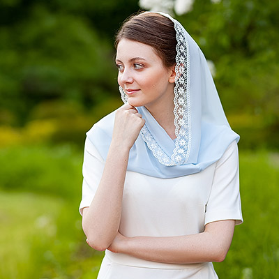 Фото товара "Шифоновый снуд для таинств "Голубка"" из магазина ЛиноБамбино