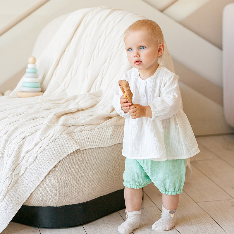 Костюмчик из муслина Дуэт мятно-молочный для девочки фото 3