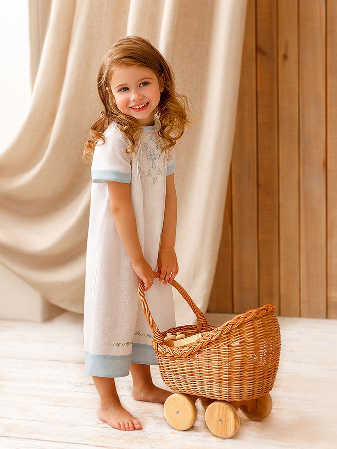 Крестильный комплект "Незабудка" для девочки с крыжмой фото 3