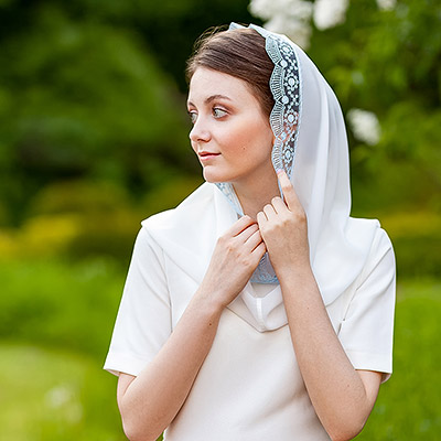 Снуд-хомут "Юлиана" с голубым кружевом - фото из магазина ЛиноБамбино