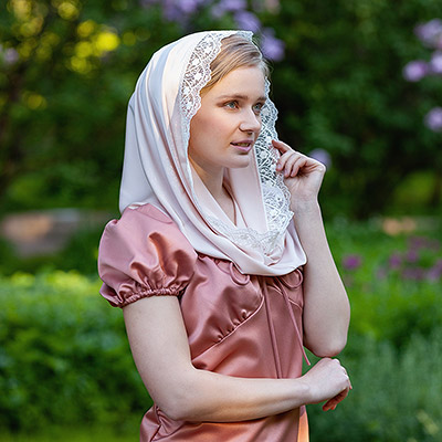 Фото товара "Церковный снуд-капюшон "Леда"" из магазина ЛиноБамбино