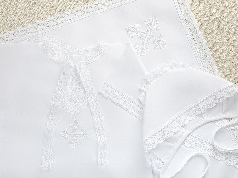 Крестильный комплект "Классика" для ребенка с пеленкой фото 8