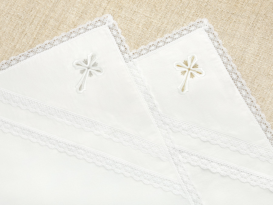 Кружевная пеленка для крещения "Лучезарный крест" фото 5