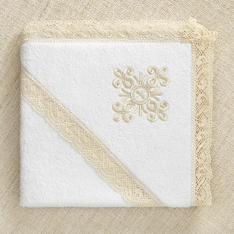 Махровое кружевное полотенце для крещения "Бежевый вьюнчик" фото 1