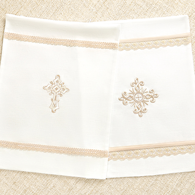 Фото товара "Мешочек для крестильных принадлежностей "Бежевый крест"" при наведении