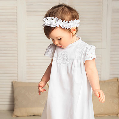 Крестильный набор для девочки "Елена" с полотенцем  - миниатюра фотографии товара в каталоге ЛиноБамбино