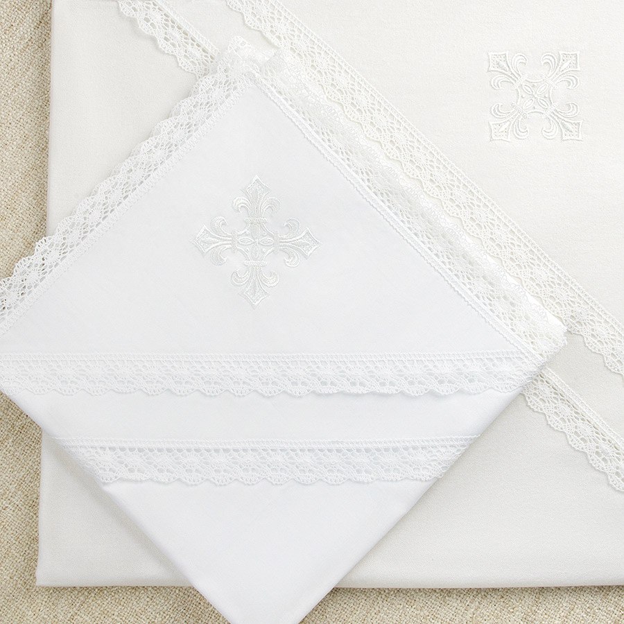 Крестильный комплект "Классика" для ребенка с пеленкой фото 7