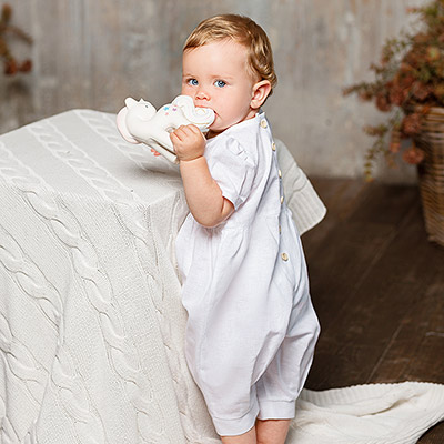 Фото товара "Льняной комбинезон Безе белый" при наведении