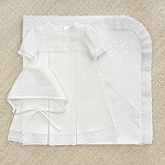 Крестильный комплект "Аленка" для девочки с пеленкой