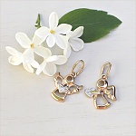 Золотая подвеска ангелочек с фианитом 23184АКВ