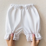 Панталончики с кружевом на подгузник