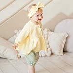 Костюмчик из муслина Дуэт оливково-желтый для девочки