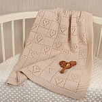 Детский плед "Сердечки" бежевый