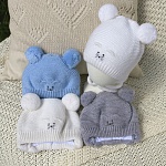 Вязаная шапочка "Мышонок" голубая