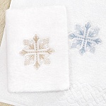 Махровое полотенце с вышитым крестом-звездицей