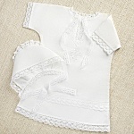 Крестильный комплект "Классика" для ребенка с пеленкой