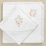 Махровое кружевное полотенце для крещения "Обвитый крестик"