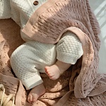 Вязаный текстурный комбинезон Молочный