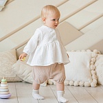 Костюмчик из муслина Дуэт бежево-молочный для девочки