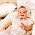 Крестильный комплект "Листики" для ребенка с пеленкой