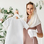 Крестильный комплект "Ручеек" для ребенка с пеленкой